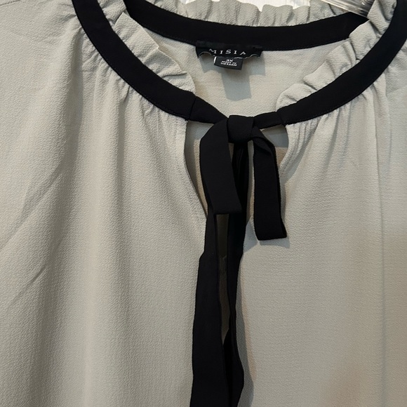 NWOT “MISIA” Gray Green with Black Contrast Tie Around Neckline. - Picture 3 of 8